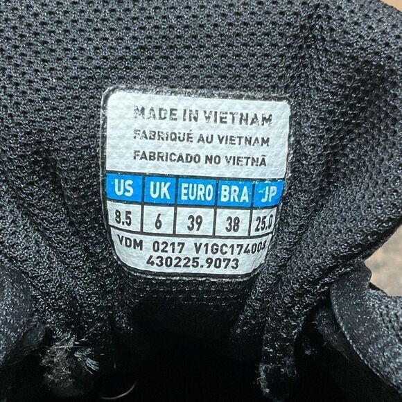 Mizuno Women’s wave hurricane 3 430225 9073 Black running shoes size 8.5 - Picture 6 of 6